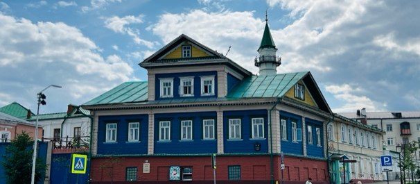 Казань город контрастов: традиции и технологии